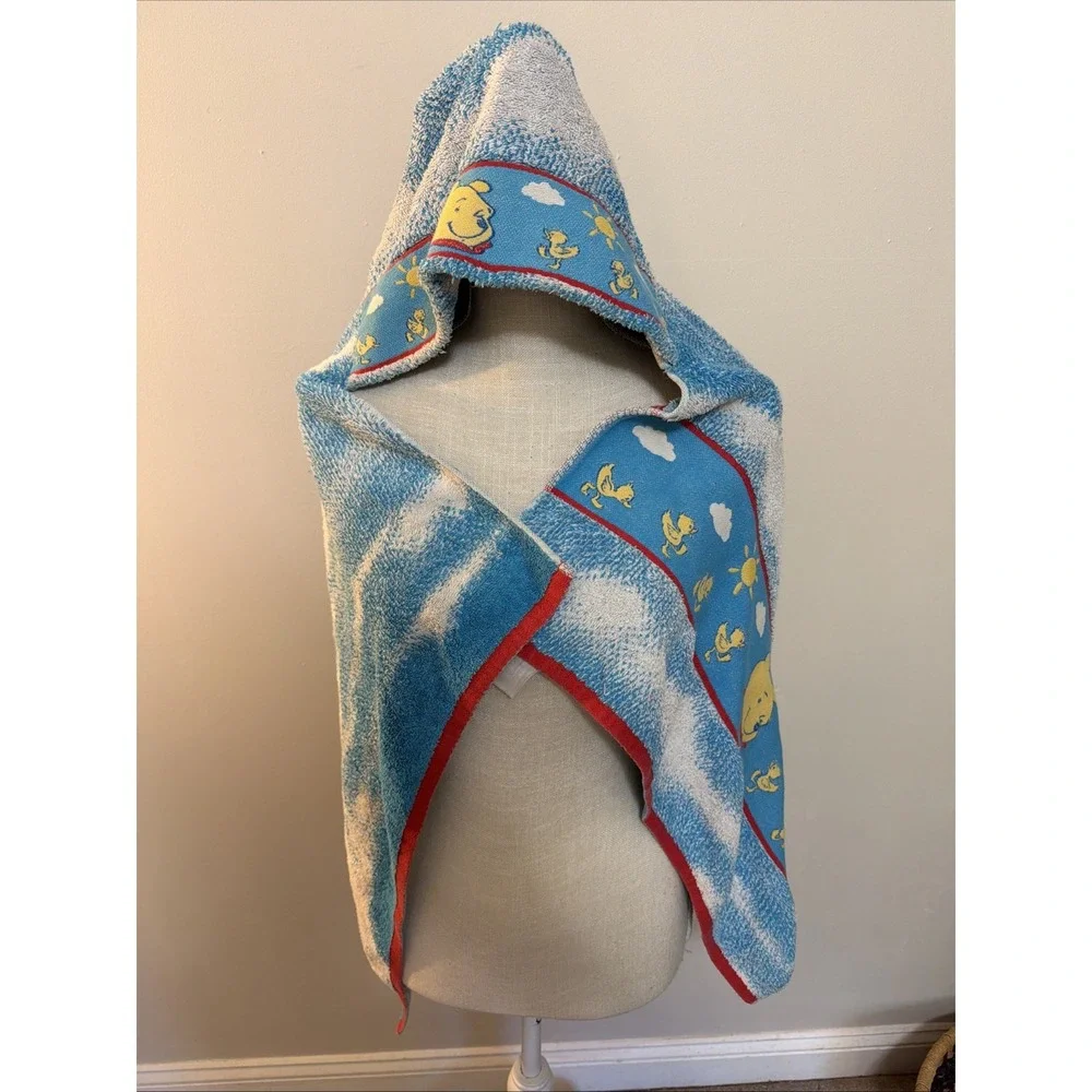 Vtg Winnie The Pooh 1990's Hooded Bath Towel